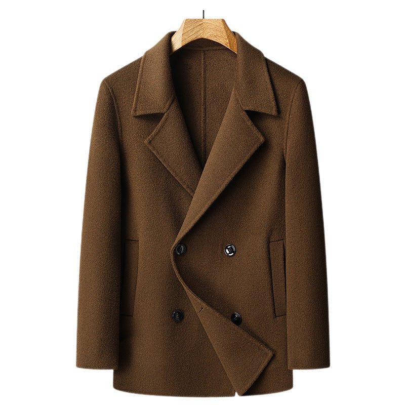 Manteau Court en Laine – Élégance Intemporelle